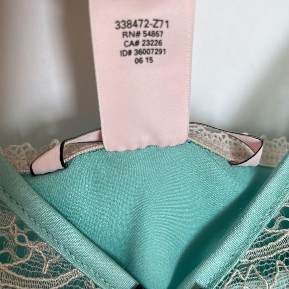 Victoria’s Secret aqua satin and lace chemise EUC - Picture 10 of 11
